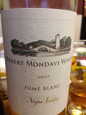 ソーヴィニョン・ブラン92%/セミヨン8%原料のアメリカ産辛口白ワイン「ロバート・モンダヴィ フュメ・ブラン(Robert Mondavi Fume Blanc)」from ワインコレクション記録WebサービスWineFile