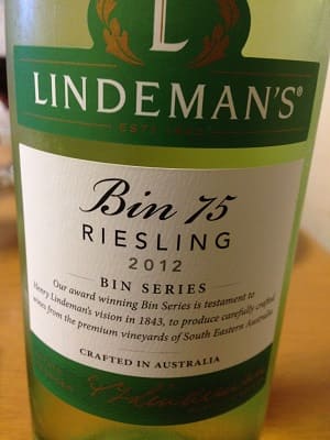 リースリング100%原料のオーストラリア産やや辛口白ワイン「リンデマンズ Bin75 リースリング(Lindeman's Bin75 Riesling)」from ワインコレクション共有WebサービスWineFile