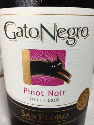 ピノ・ノワール100%原料のチリ産辛口赤ワイン「ガトー・ネグロ ピノ・ノワール サン・ペドロ(Gato Negro Pinot Noir San Pedro)」from ワインコレクション共有WebサービスWineFile