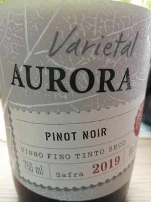 ピノ・ノワール100%原料のその他産辛口赤ワイン「オーロラ ピノ・ノワール(Aurora Pinot Noir)」from ワインコレクション記録WebサービスWineFile