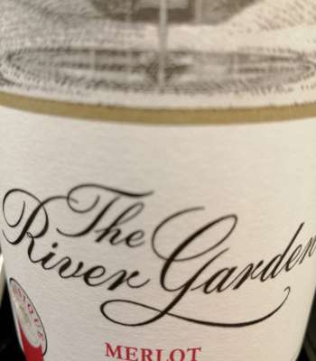 メルロー原料の南アフリカ産辛口赤ワイン「ザ・リバーガーデン クラシック メルロー(The River Garden Classique Merlot)」from ワインコレクション共有WebサービスWineFile