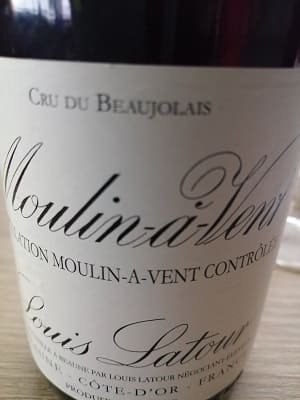 ガメイ100%原料のフランス産辛口赤ワイン「ルイ・ラトゥール ムーラン・ナ・ヴァンLouis Latour Moulin-a-Vent」from ワインコレクション共有WebサービスWineFile
