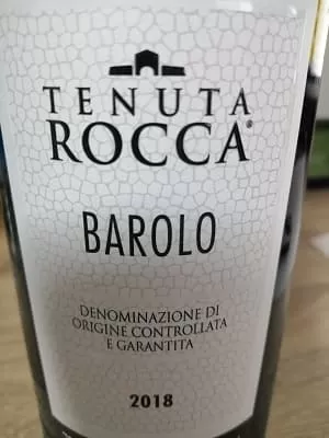 ネッビオーロ100%原料のイタリア産やや辛口赤ワイン「テヌータ ロッカ バローロTenuta Rocca Barolo」from ワインコレクション記録WebサービスWineFile