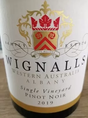 ピノ・ノワール100%原料のオーストラリア産辛口赤ワイン「ウィグナルス ピノ・ノワールWignalls Pinot Noir」from ワインコレクション記録WebサービスWineFile