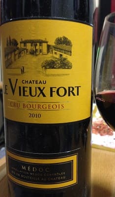 カベルネ・ソーヴィニヨン55%/メルロー40%/カベルネ・フラン5%原料のフランス産辛口赤ワイン「シャトー・ル・ヴュー・フォール(Chateau Le Vieux Fort)」from ワインコレクション共有WebサービスWineFile