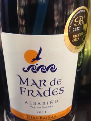 アルバリーニョ100%原料のスペイン産辛口白ワイン「マル・デ・フラデス アルバリーニョMar de Frades Albarino」from ワインコレクション記録WebサービスWineFile