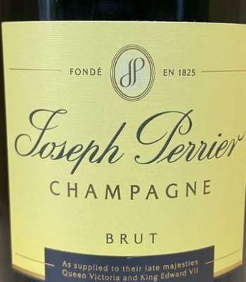 ピノ・ノワール35%/シャルドネ35%/ピノ・ムニエ30%原料のフランス産辛口発泡ワイン「ジョセフ・ペリエ キュヴェ・ロワイヤル ブリュット(Joseph Perrier Cuvee Royale Brut)」from ワインコレクション記録WebサービスWineFile